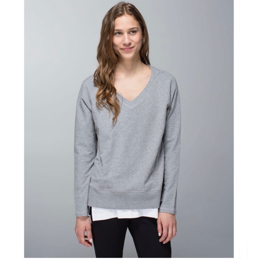 Lululemon After Asana Pullover Sweatshirt Gray size 6
